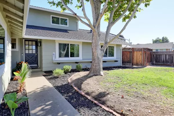 San Jose, CA 95121,3874 Forester CT