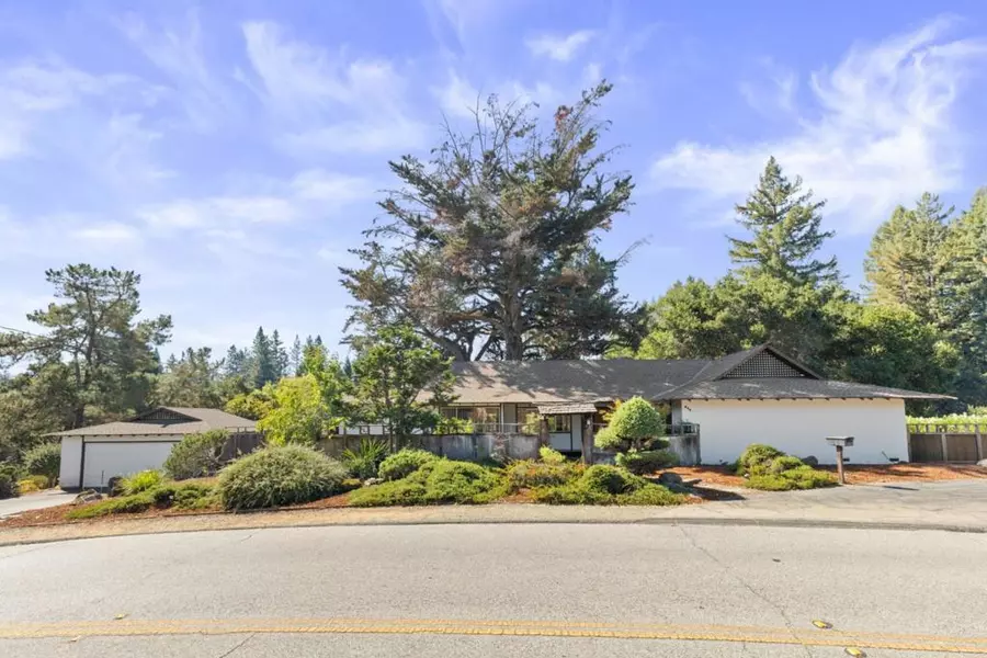 475 Cervantes RD, Portola Valley, CA 94028