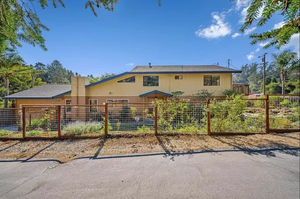 Aptos, CA 95003,175 Merry LN