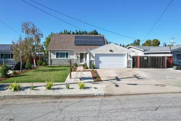 6025 Radcliffe AVE, Newark, CA 94560