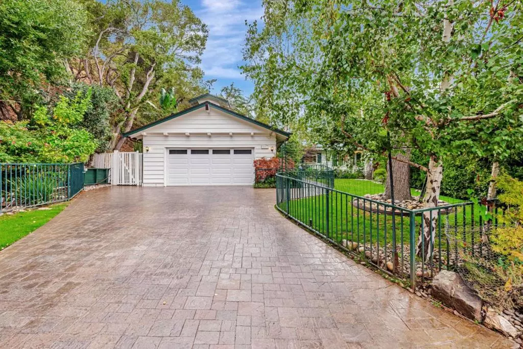 Belmont, CA 94002,1630 Courtland RD