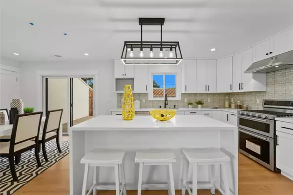 East Palo Alto, CA 94303,1523 Ursula WAY