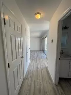 Burlingame, CA 94010,941 Rollins