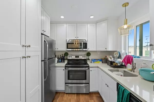 Burlingame, CA 94010,1217 Paloma AVE #3