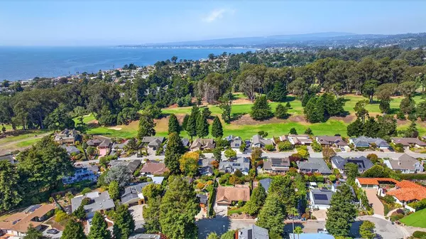 Aptos, CA 95003,210 Wingfoot DR