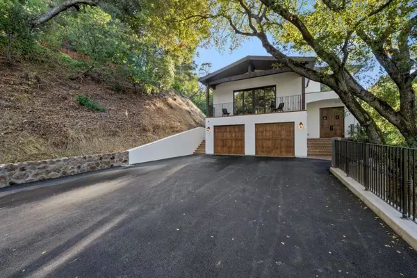 15269 Bohlman RD, Saratoga, CA 95070