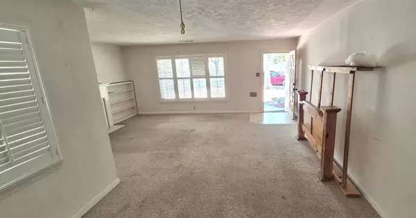 Los Banos, CA 93635,1032 9th ST