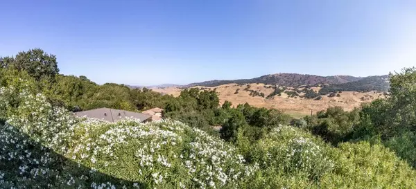 Morgan Hill, CA 95037,17512 Holiday DR