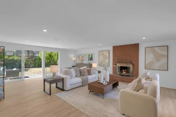 South San Francisco, CA 94080,2410 Tipperary AVE