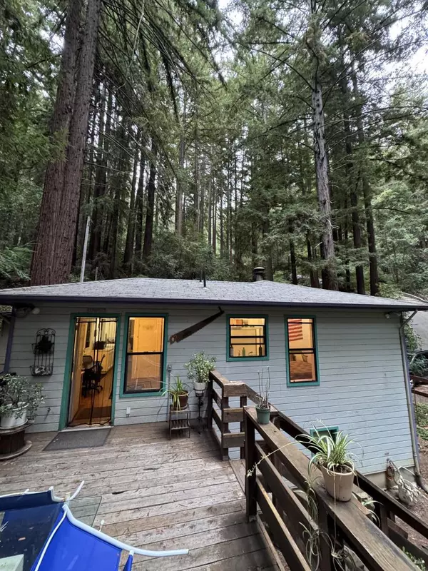 Los Gatos, CA 95033,700 Laurel View RD