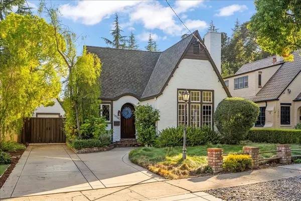 16760 Magneson LOOP, Los Gatos, CA 95032