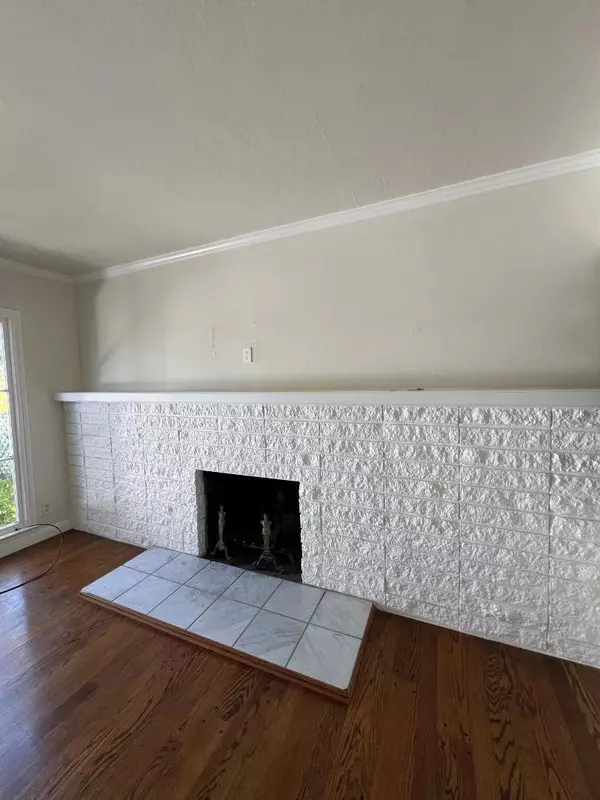 Burlingame, CA 94010,1815 Carmelita AVE