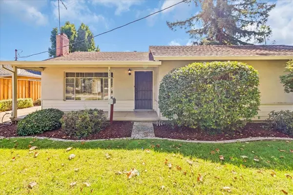 San Jose, CA 95117,3220 Williams RD