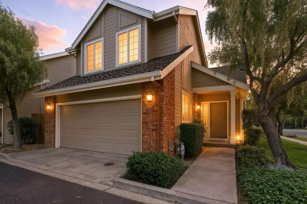 San Jose, CA 95118,1299 Foxwood DR