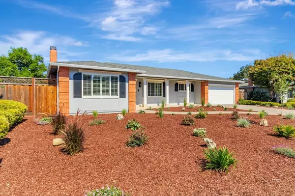 Los Altos, CA 94024,1051 Suffolk WAY