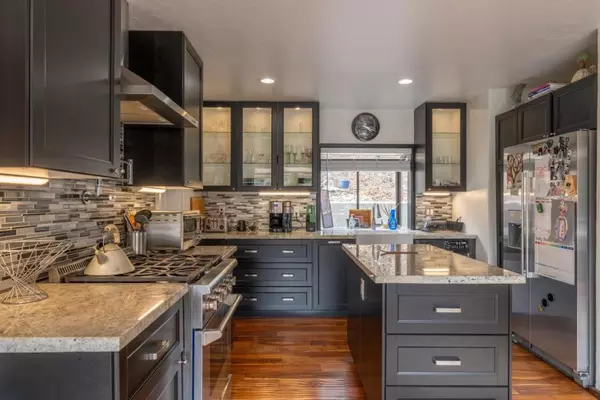 Carmel Valley, CA 93924,13330 Middle Canyon RD