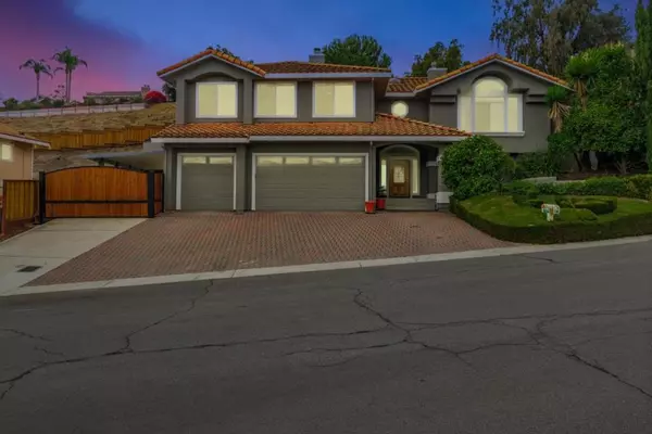 Hollister, CA 95023,96 Caryl CT