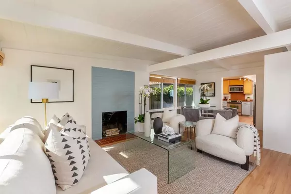 Palo Alto, CA 94306,3324 South Court