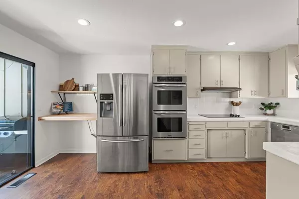 Hollister, CA 95023,280 Joes LN