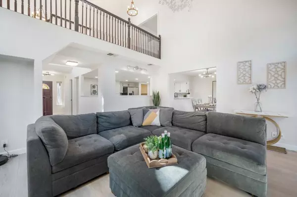 Morgan Hill, CA 95037,945 Oak Park DR