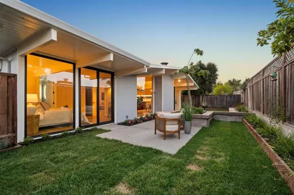 Foster City, CA 94404,224 Loon CT