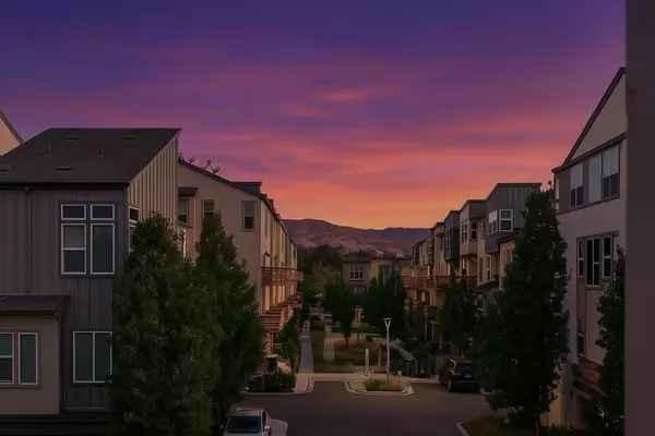 San Jose, CA 95133,652 Obsidian DR