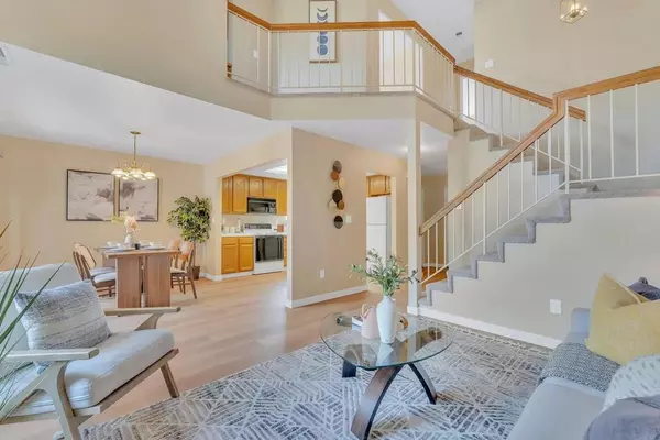 19 Winding WAY, Watsonville, CA 95076