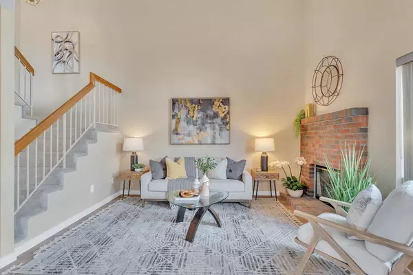 Watsonville, CA 95076,19 Winding WAY