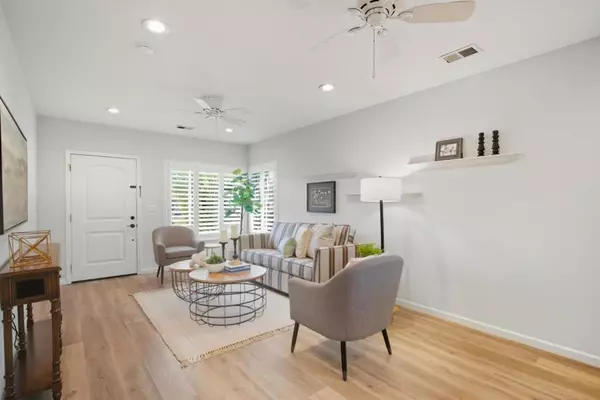 Hollister, CA 95023,1075 Powell ST