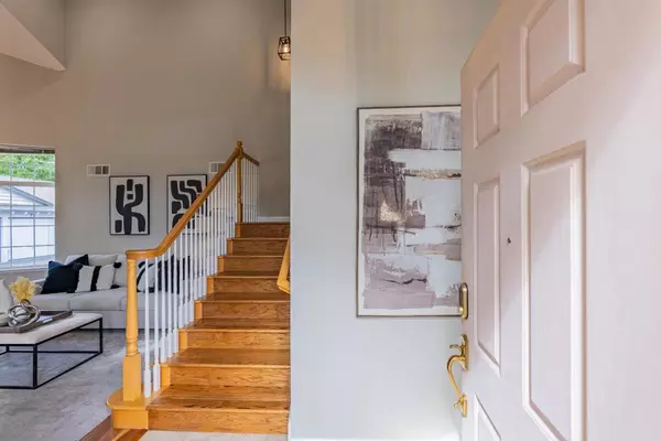 Mountain View, CA 94043,530 Devonshire CT