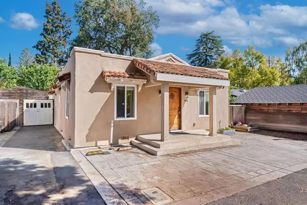 Palo Alto, CA 94301,961 Channing AVE