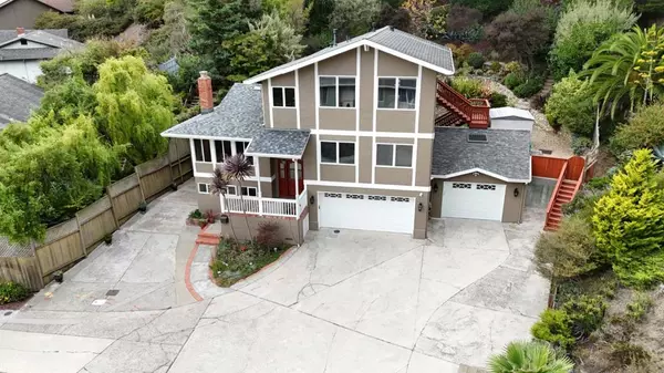 Pacifica, CA 94044,1042 Yosemite DR