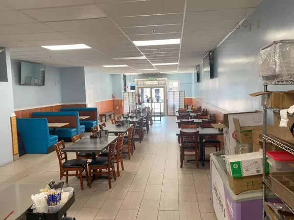 Oakland, CA 94606,1616 International BLVD