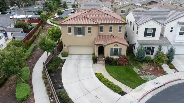 Gilroy, CA 95020,722 Carver PL