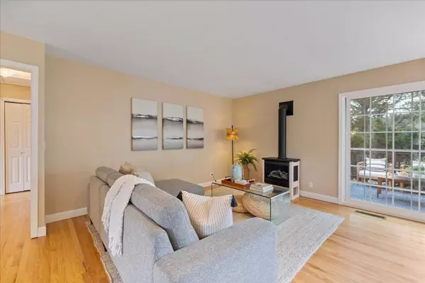 Pacifica, CA 94044,1255 Alvarado AVE