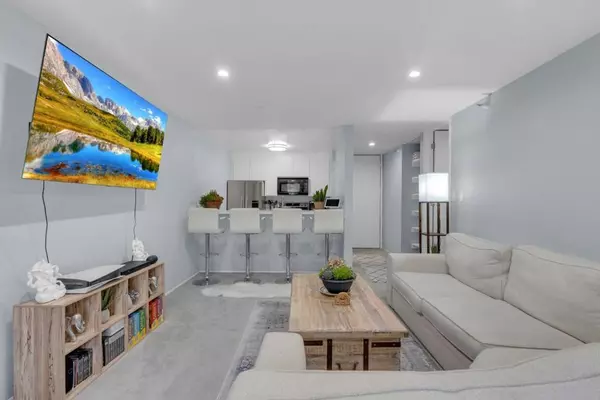 5202 Shelter Creek LN, San Bruno, CA 94066