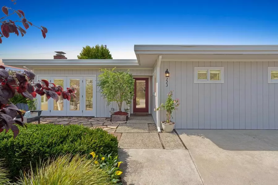 223 Merced AVE, Santa Cruz, CA 95060