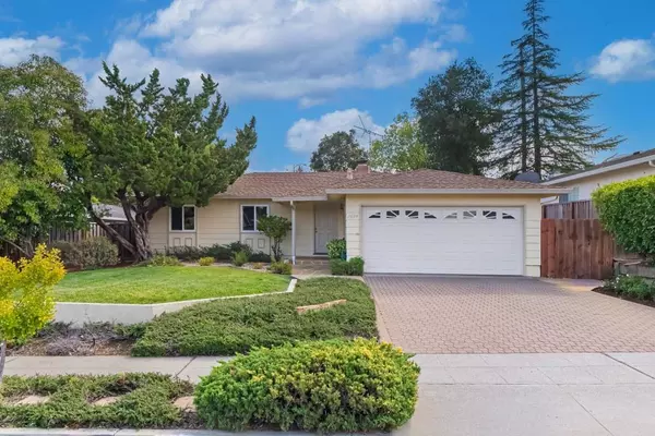 1694 Hyde DR, Los Gatos, CA 95032