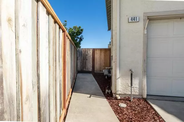 Hollister, CA 95023,441 Adrian CT