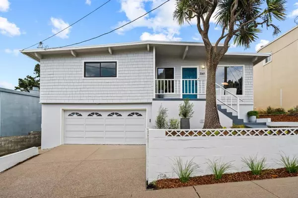 Pacifica, CA 94044,241 Hillside DR