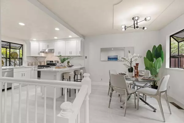 Campbell, CA 95008,1152 Capri