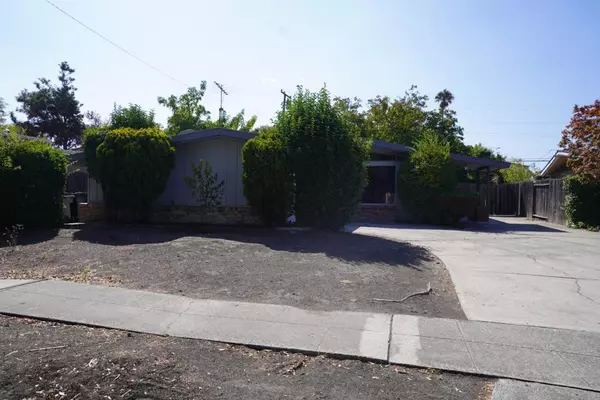 Sunnyvale, CA 94089,716 Lakechime DR