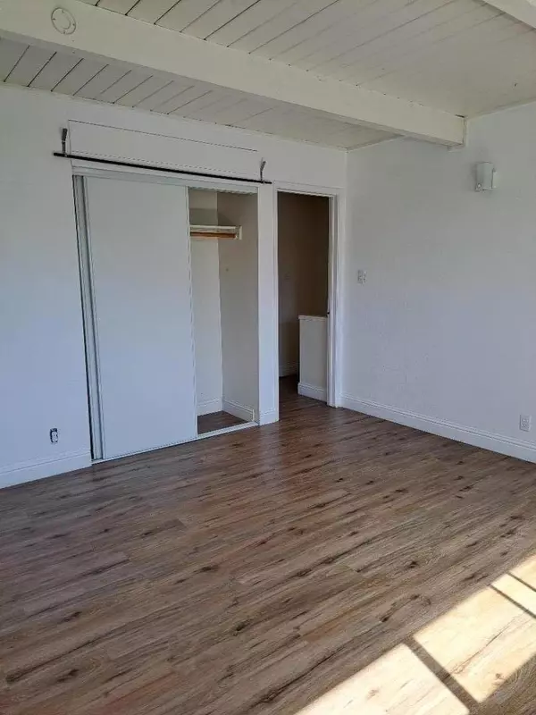 Oakland, CA 94609,5963 Maccall