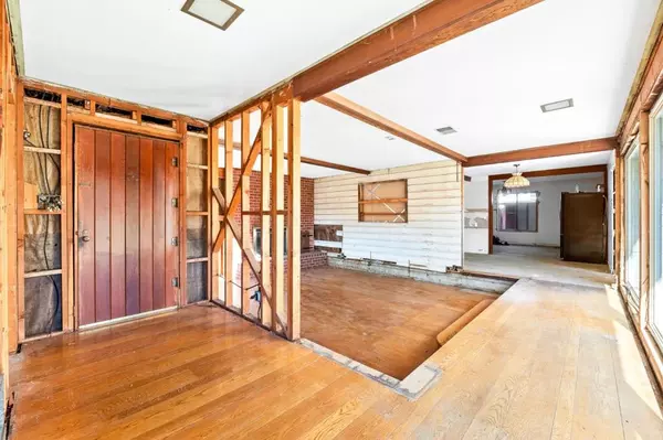 Campbell, CA 95008,876 Dry Creek RD