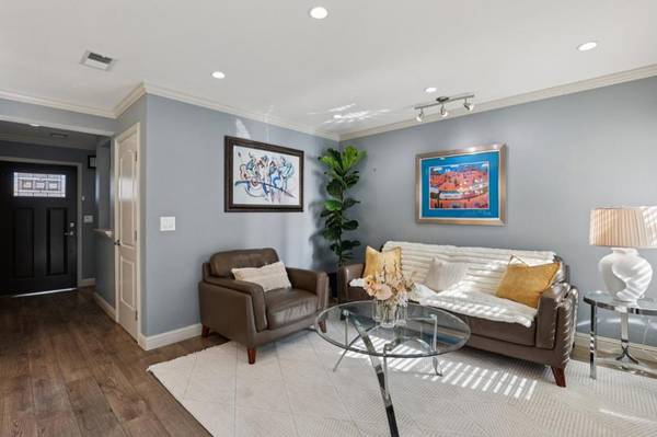 Hayward, CA 94544,26517 Sunvale CT #3