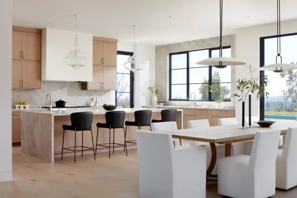 Los Altos Hills, CA 94022,13010 E Sunset DR