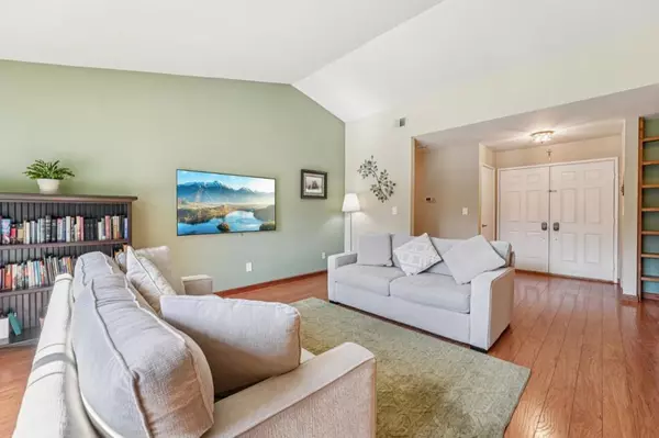 San Jose, CA 95135,2930 Silverland CT
