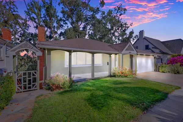 Oakland, CA 94610,866 Alma PL