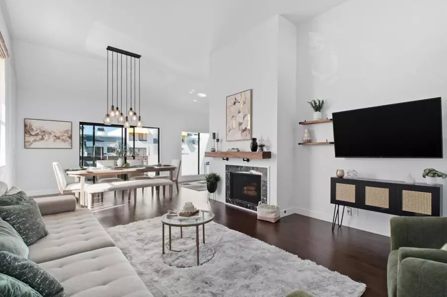 831 Balboa LN, Foster City, CA 94404