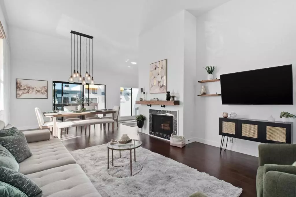 Foster City, CA 94404,831 Balboa LN